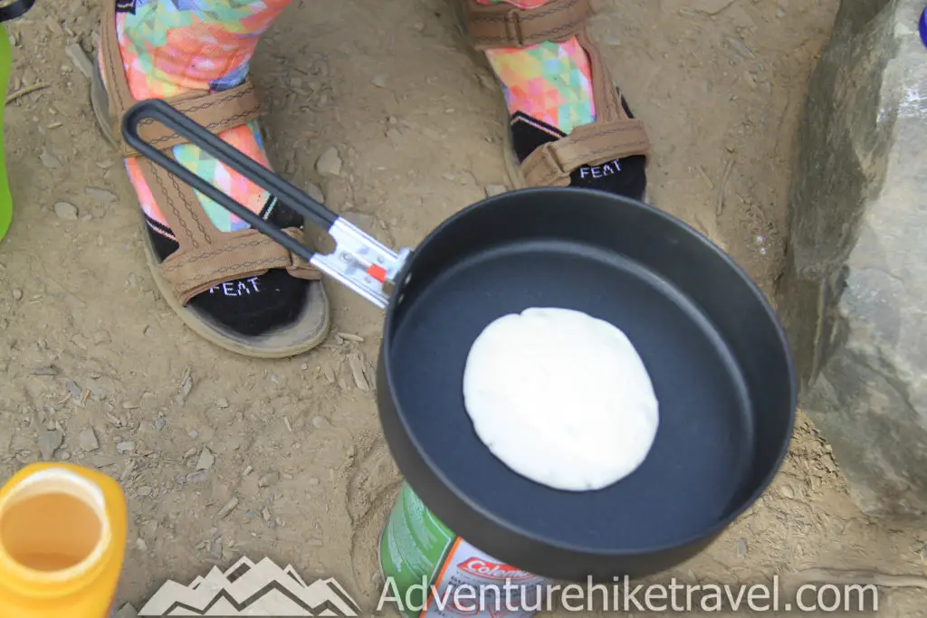 Easy Backpacking Breakfast Ideas: Trail Pancakes Camping Pancakes Backpacking food