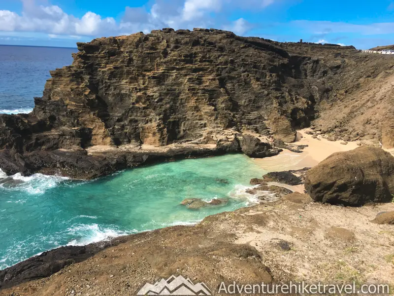 Hālona Cove